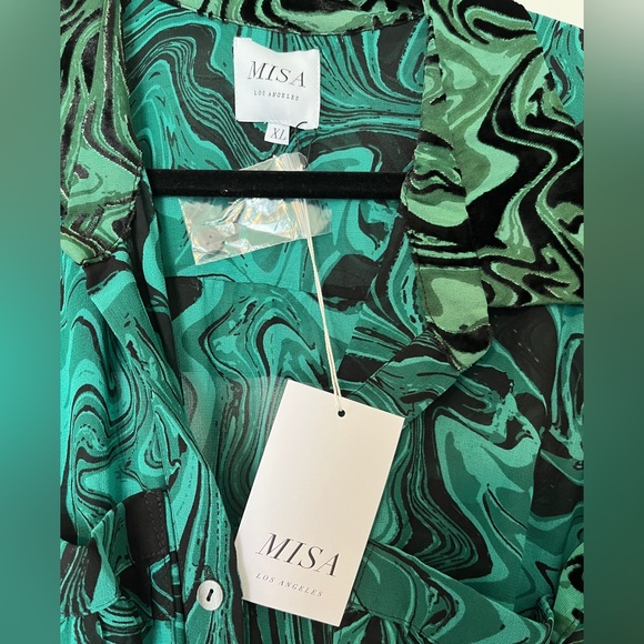 Sold - Picture 3 of 4